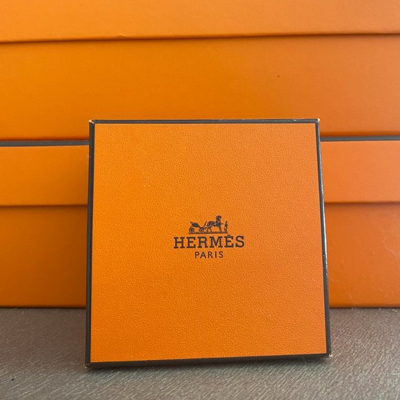 Hermes Box - Picture 1 of 4